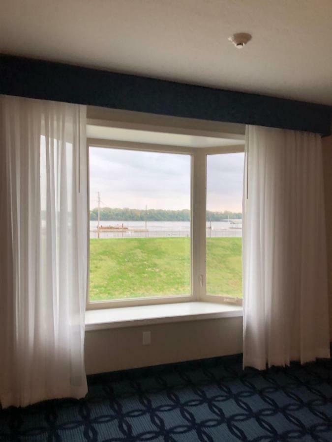 Riverside Inn Hannibal Bagian luar foto